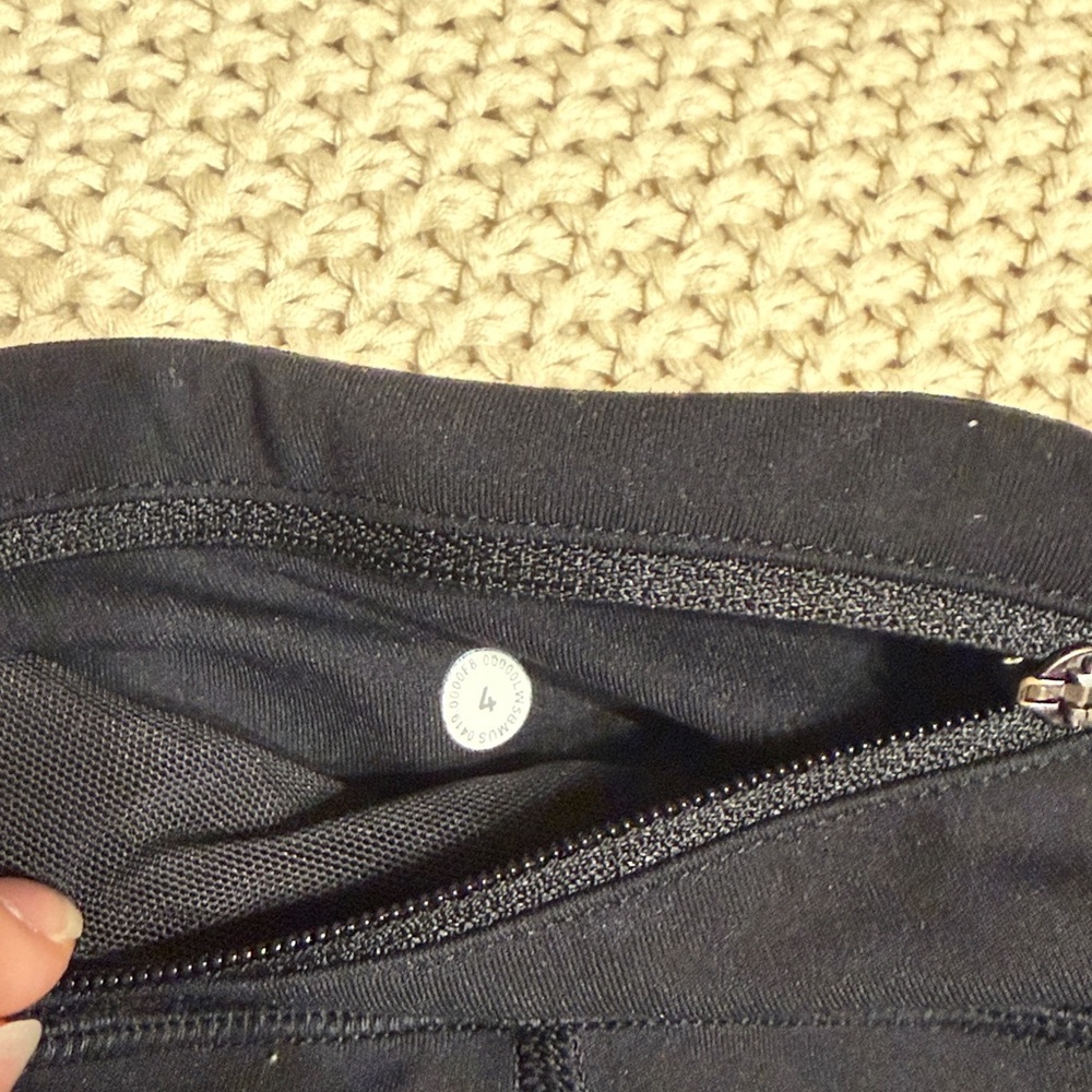 Lululemon Leggings - Picture 4 of 6